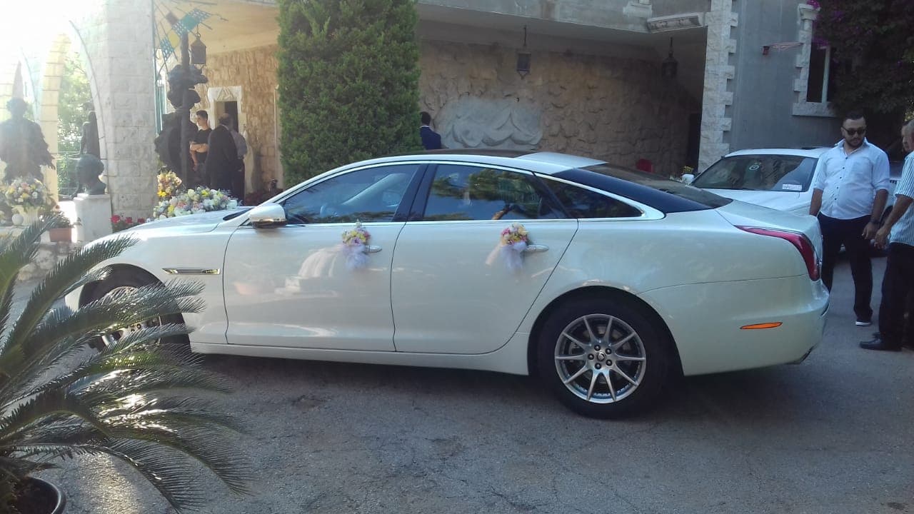 Jaguar XJ thumbnail 3